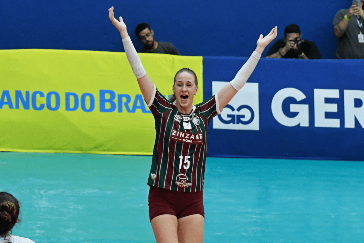 (Vídeo) Superliga e Paris 2024: Aleksandra Uzelac detalha adaptação e chance de Brasil x Sérvia nos Jogos Olímpicos