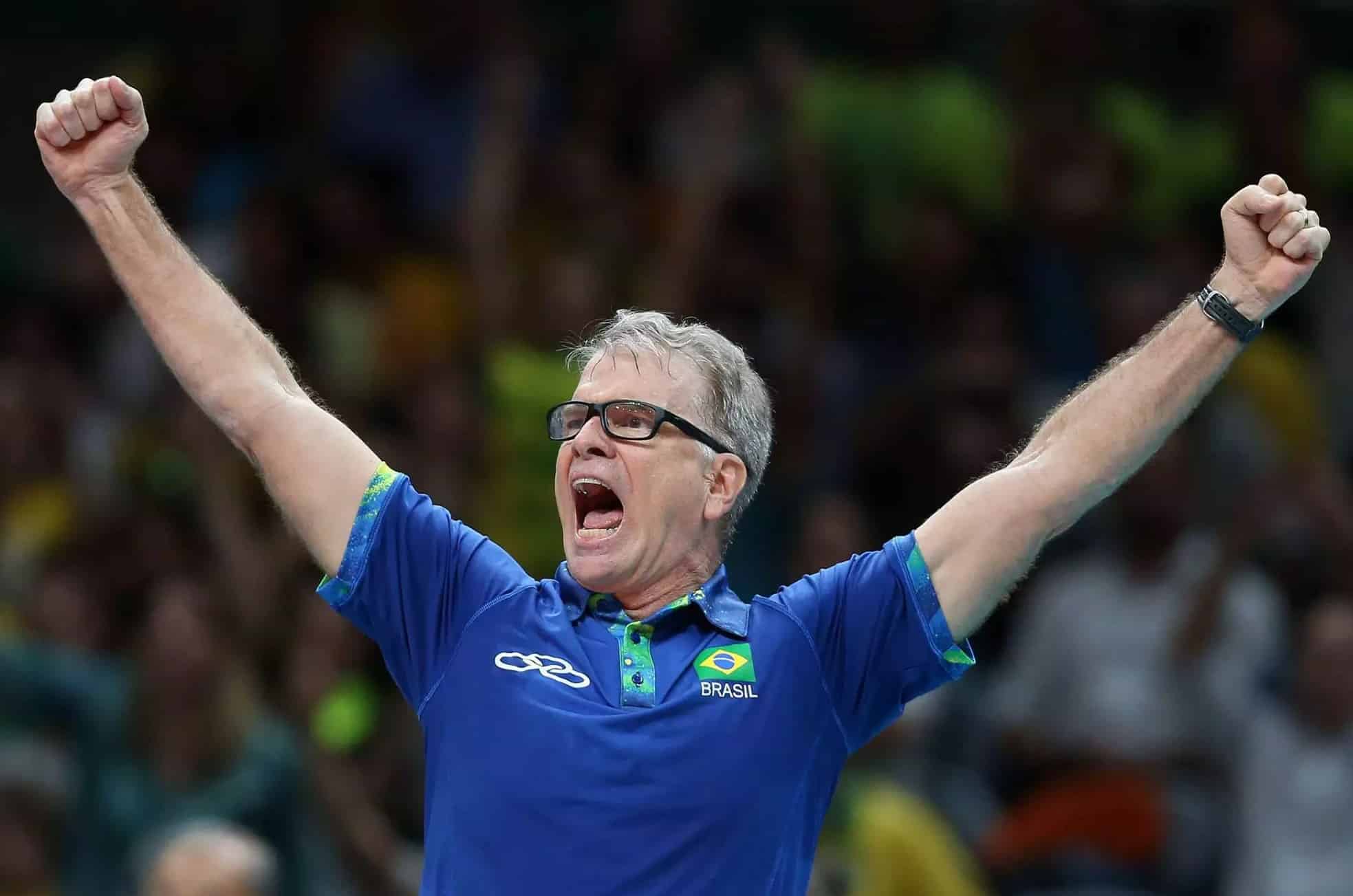 Bernardinho prepara renovação na Seleção com importante retorno