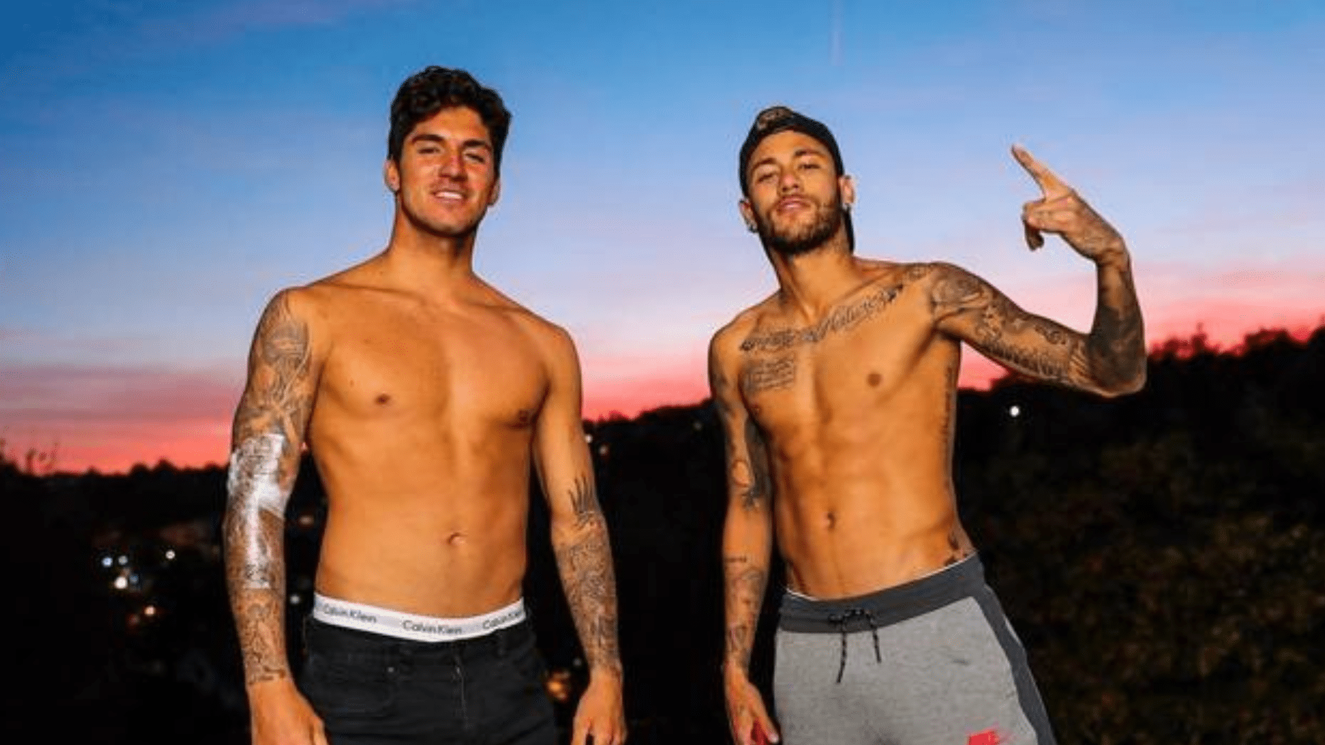 Neymar envia presente lendário à Gabriel Medina e emociona o surfista