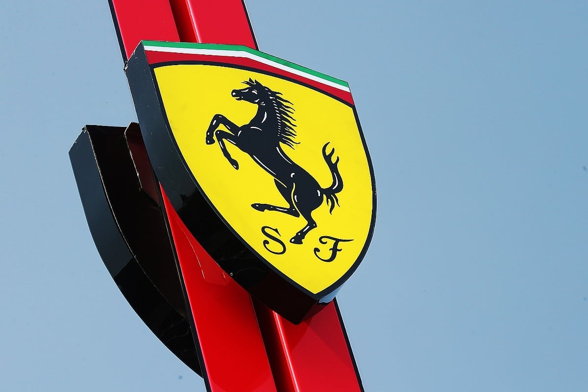 Academia de pilotos da Ferrari confirma atletas de 2024 com dois brasileiros