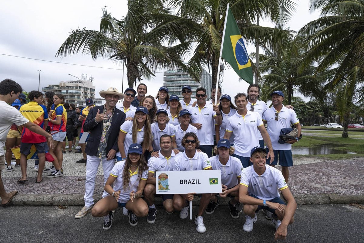 Brasil no topo! Surfistas quebram tabu de 20 anos e conquistam título mundial ISA