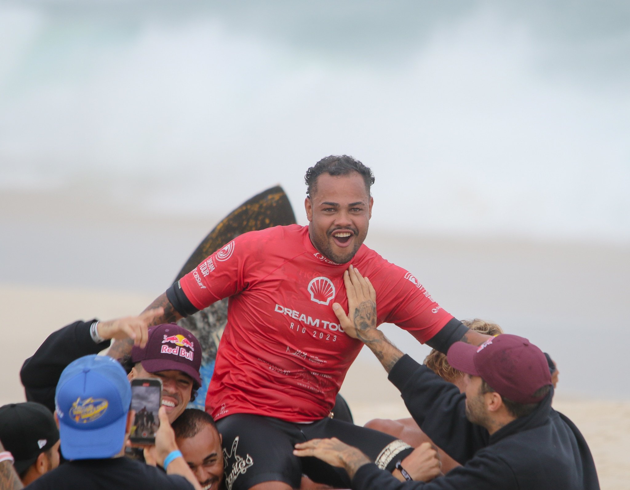 Após polêmica com liminar, Weslley Dantas é campeão com direito a 10 HISTÓRICO