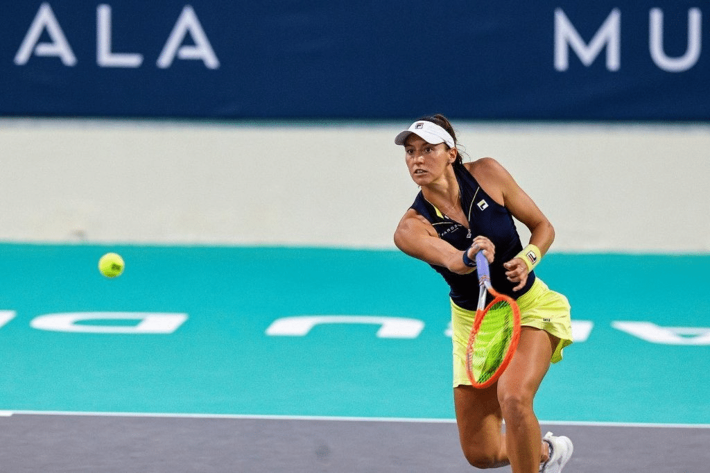 Luisa Stefani perde nas mistas, mas disputa título inédito no Australian Open 2024