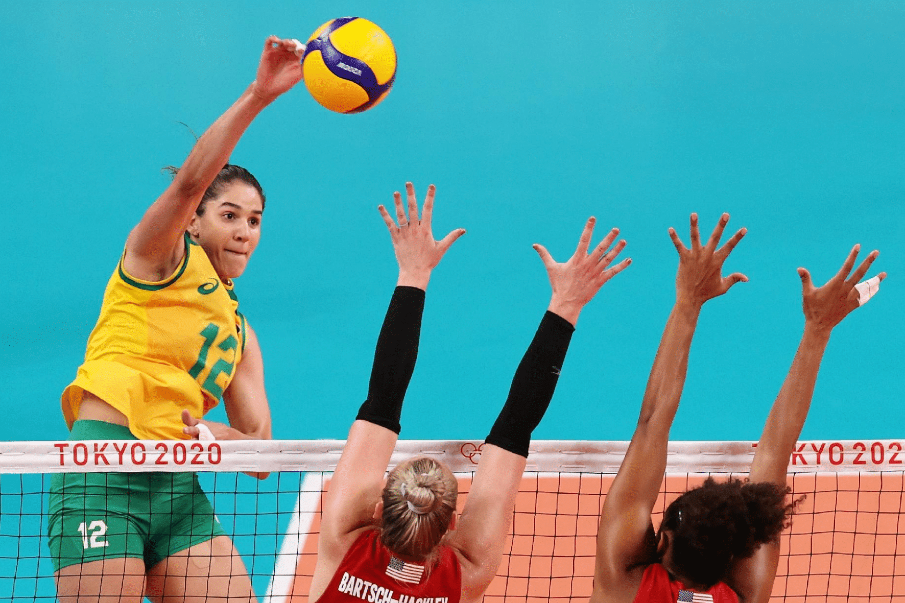 Campeã olímpica, Natália Pereira recebe sondagens do Brasil, mas russos prometem dificultar
