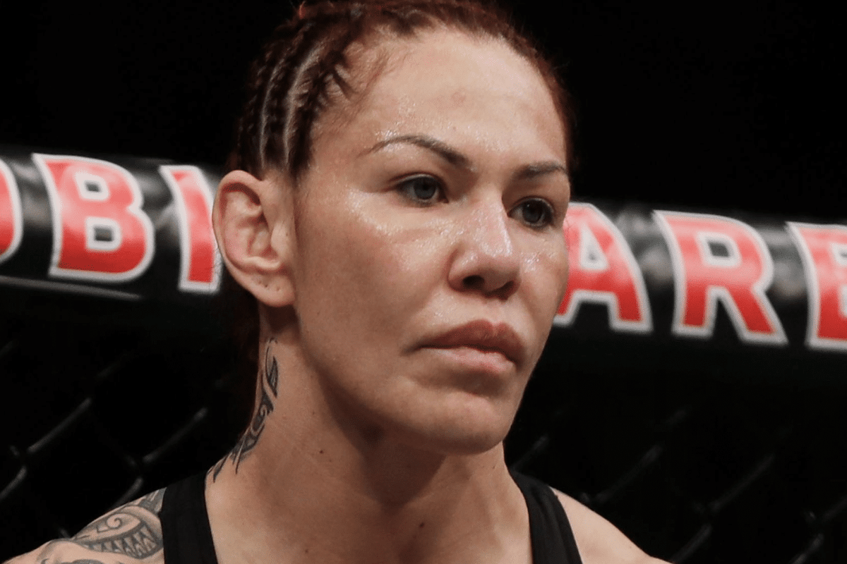Após ter luta cancelada na PFL, Cris Cyborg anuncia duelo no boxe