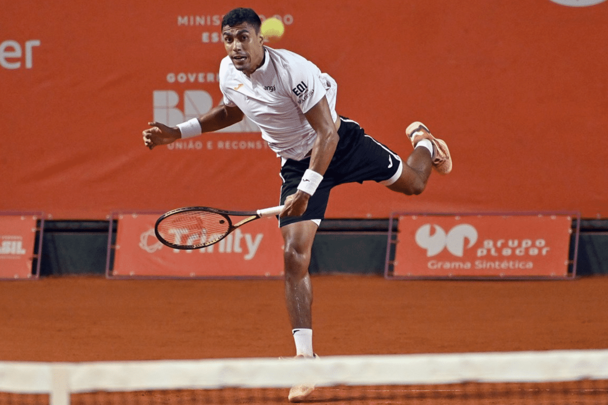 Thiago Monteiro é eliminado do Challenger de Punta del Este após desperdiçar matchpoint