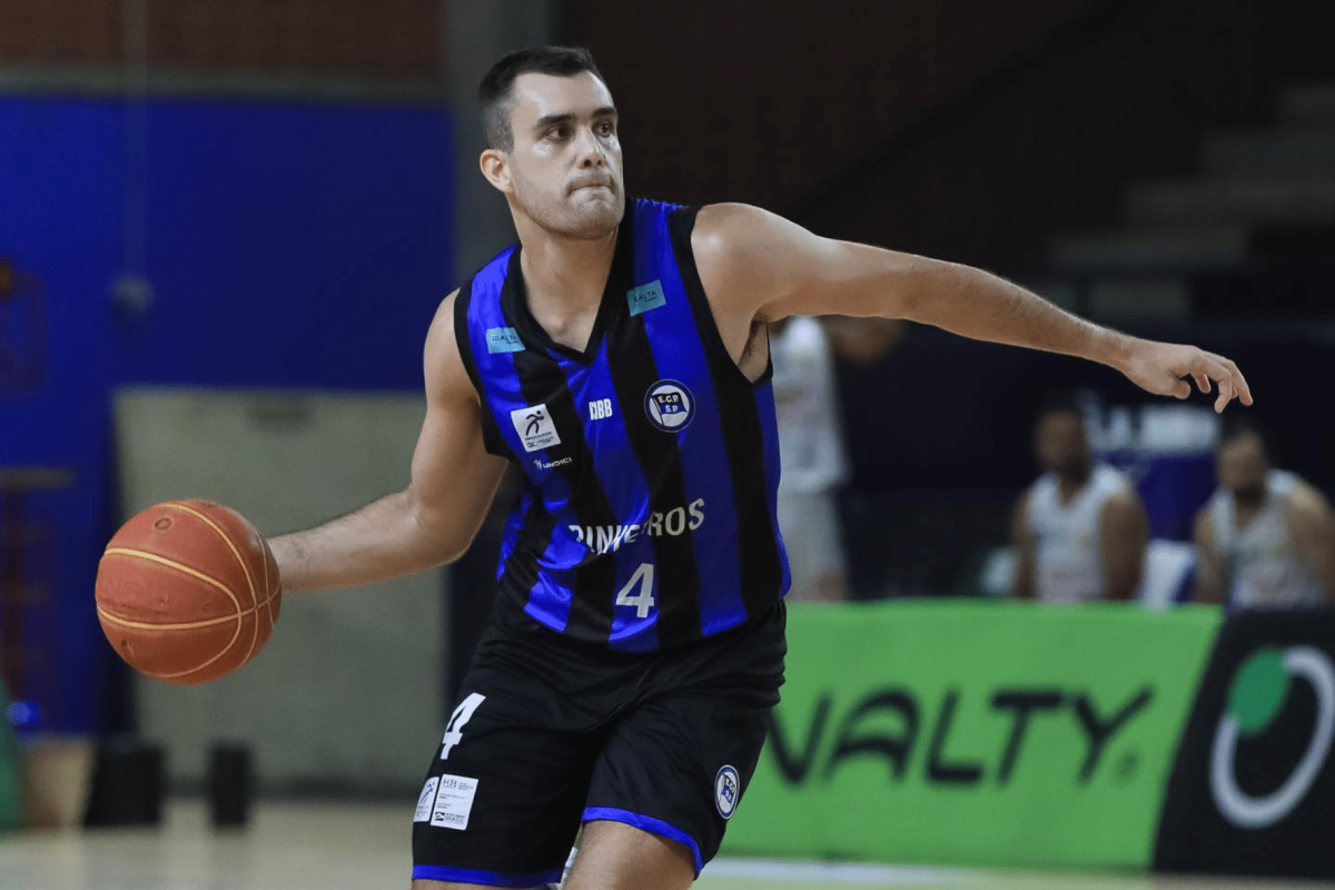 Felipe Ruivo tem atuação lendária pelo Pinheiros e chega perto de recorde no NBB