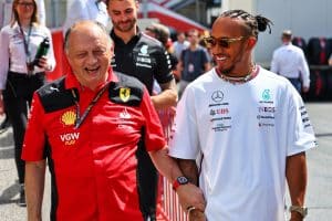 Lewis Hamilton na Ferrari? Jornal italiano crava nova informação sobre o caso