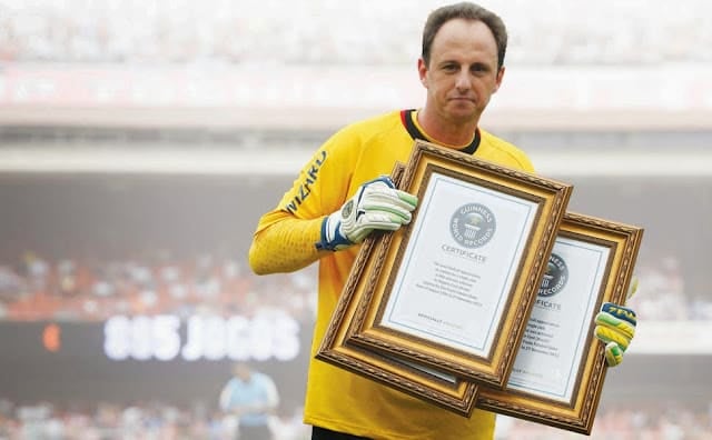 8 impressionantes recordes de Rogério Ceni no Guinness Book (2025)