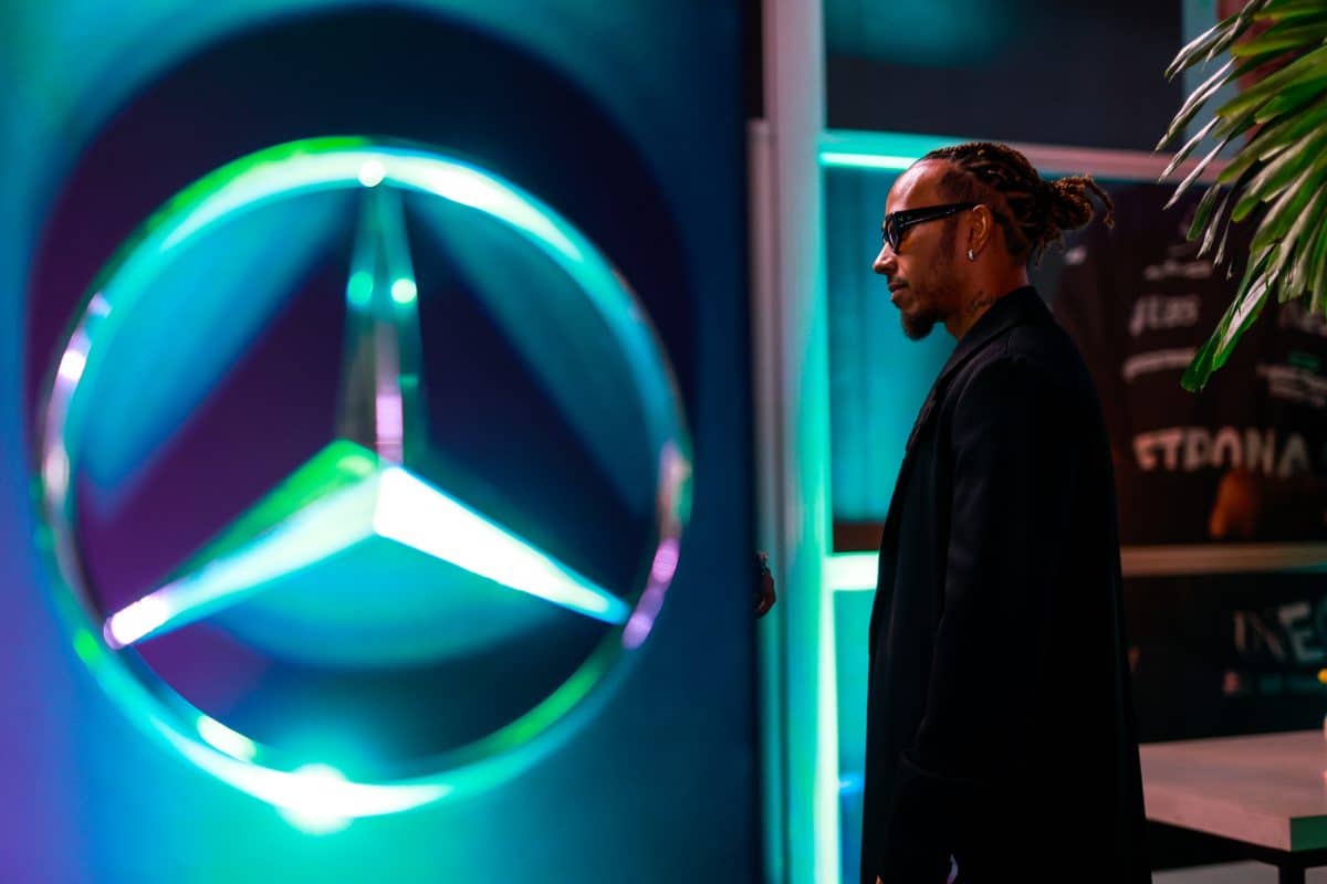 Confiança está em jogo! Mercedes fala sobre má fase de Lewis Hamilton