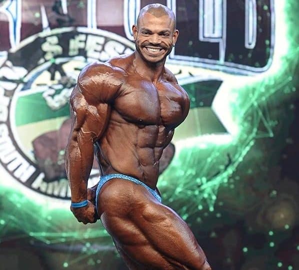 Homem-Aranha e bodybuilding: Wellington Nescau usa herói como referência para chegar ao topo do fisiculturismo