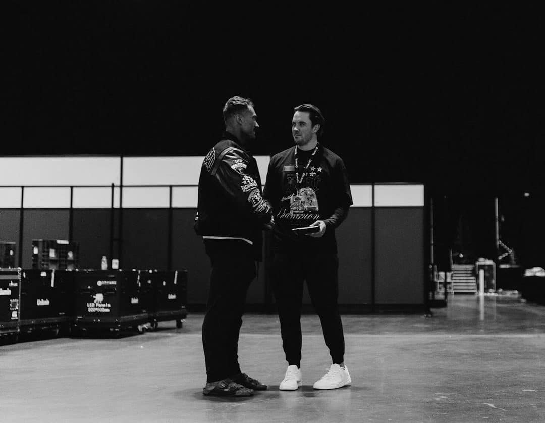 Chris Bumstead define data para se aposentar do fisiculturismo