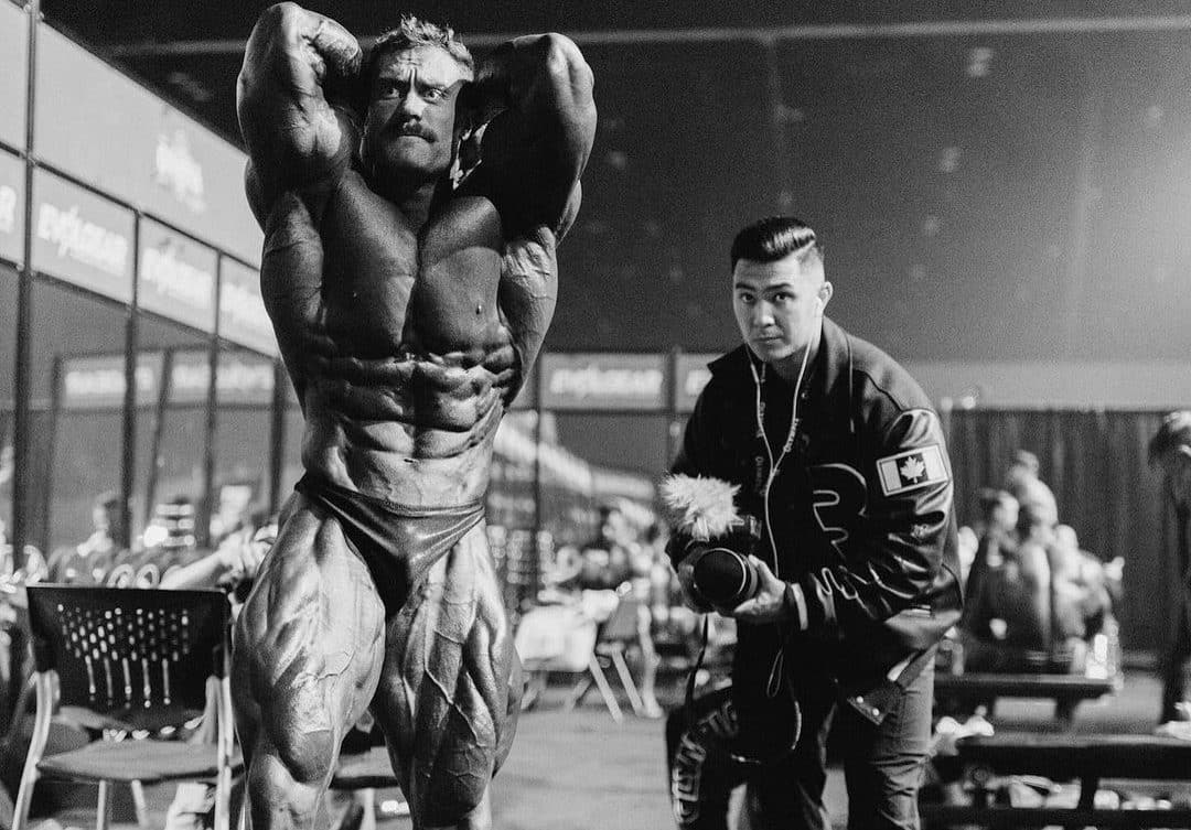 Chris Bumstead define data para se aposentar do fisiculturismo