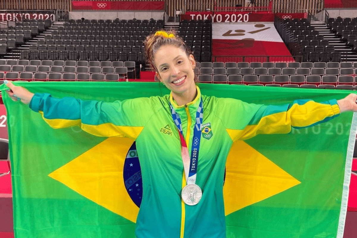 Está todo mundo pedindo! Camila Brait pode retornar à Seleção? Técnico faz apelo