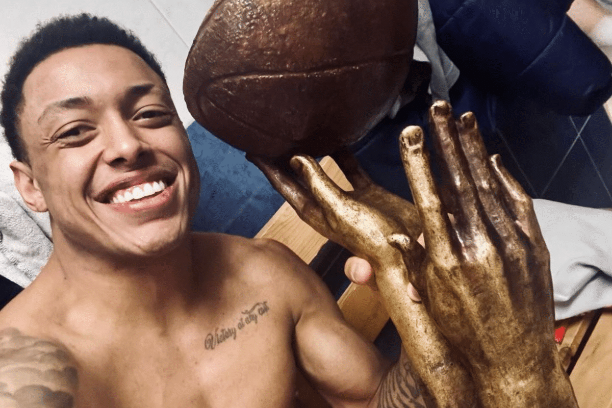 É CAMPEÃO! Yago Mateus ergue sua primeira taça pelo Estrela Vermelha