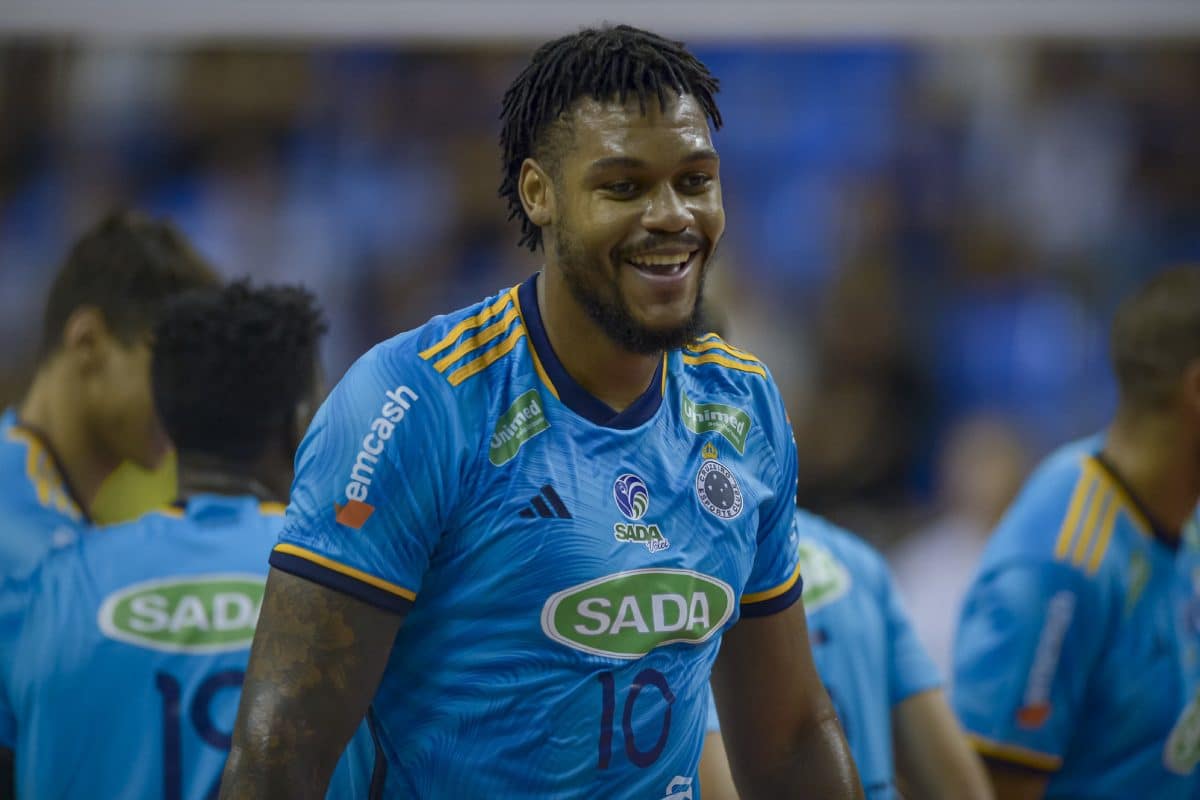 Lei do ex no vôlei? Central do Sada Cruzeiro é eleito melhor do jogo e dispara: “Enfrentar ex-clube tem um gosto de…”