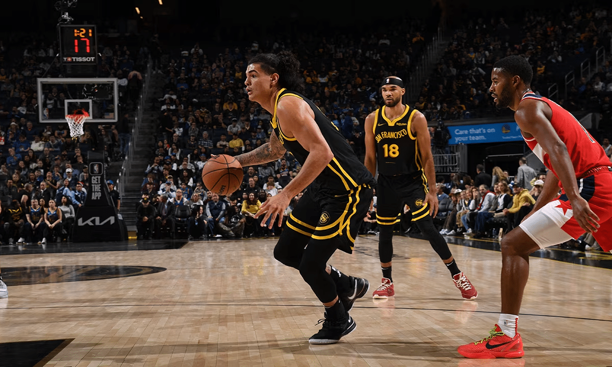 Apesar de boa fase, Gui Santos é retirado da rotação no Warriors