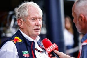 Mudança de piloto na Red Bull? Helmut Marko quebra o silêncio sobre a temporada 2025