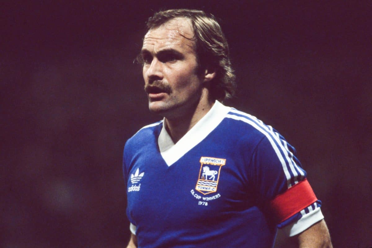 Conheça os melhores laterais-esquerdos da Inglaterra ([auto_last_update format="Y" before=""])