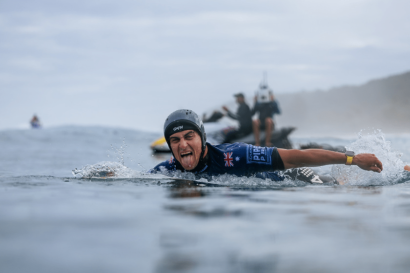 Segurança em primeiro lugar! 7 dos 36 surfistas usaram capacete na etapa de Pipe