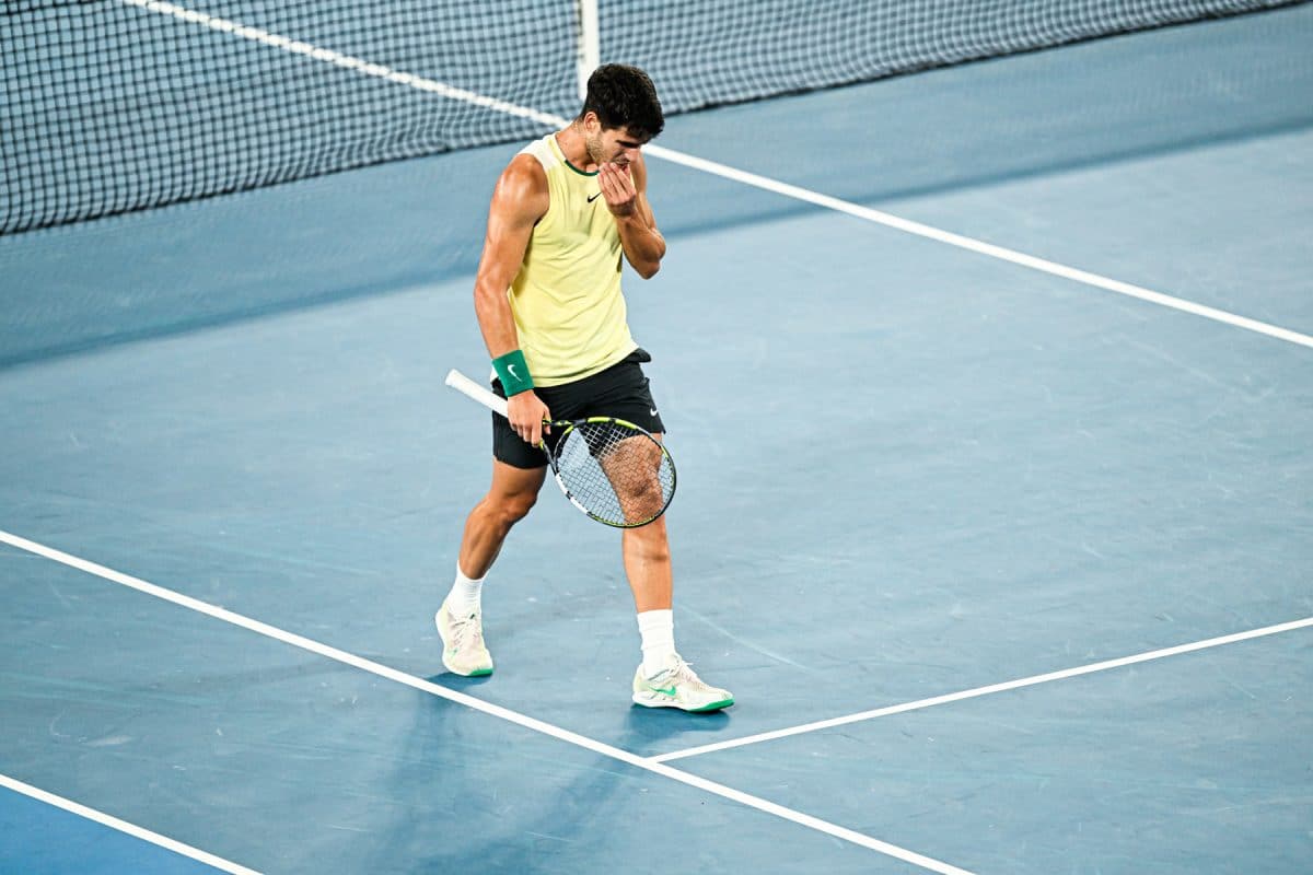 Decepção total no Rio Open! Carlos Alcaraz sofre contusão e Brasil faz história