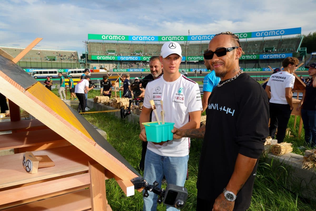 Substituto de Lewis Hamilton começa a ser discutido e bastidores indicam volta de “lenda”