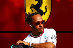 O verdadeiro motivo que tirou Lewis Hamilton da Mercedes e o levou à Ferrari