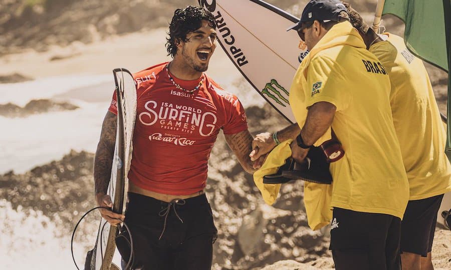 (Vídeo) IMPLACÁVEL! Gabriel Medina despacha rival e segue firme no ISA Games