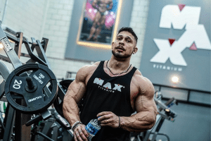 Com a saída de Cariani, Ramon Dino também pode deixar a Max Titanium?