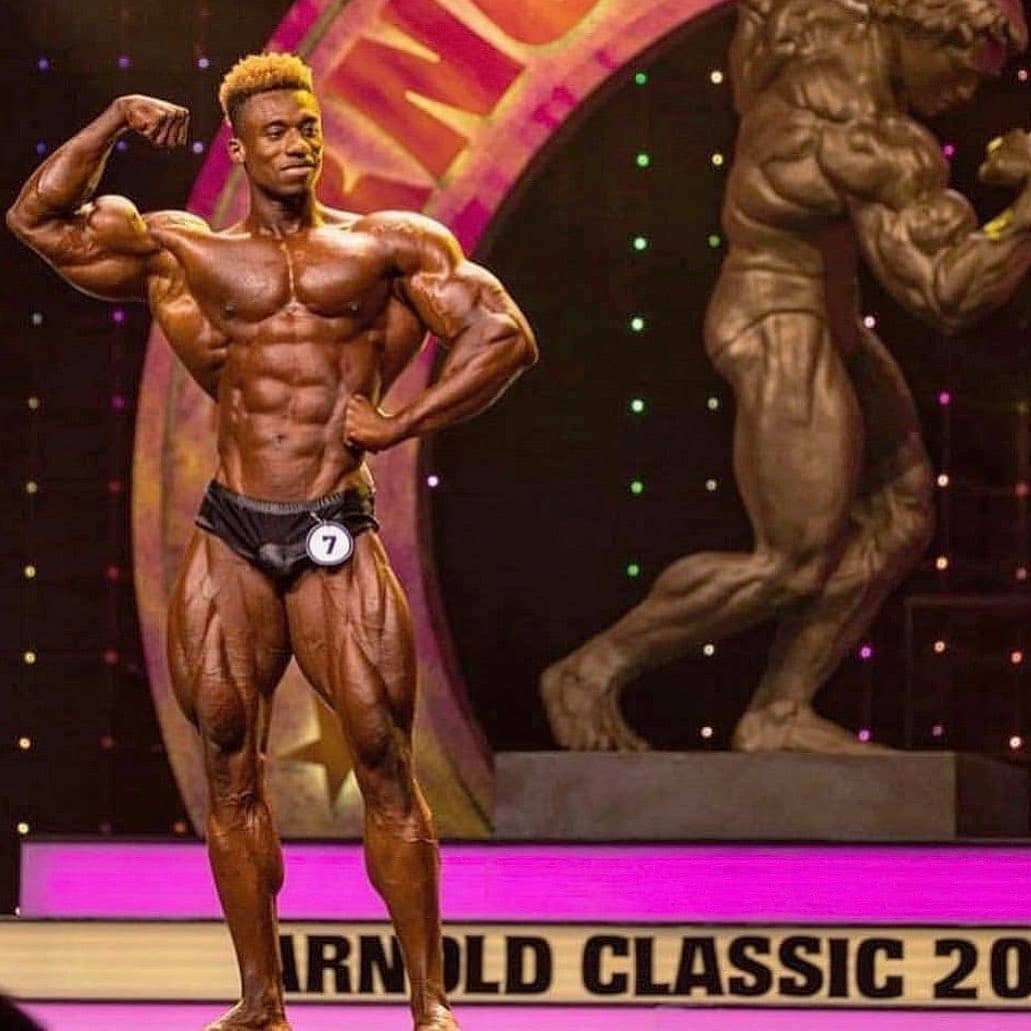 Ele era o único capaz de derrotar Chris Bumstead, mas se aposentou precocemente por motivo inusitado