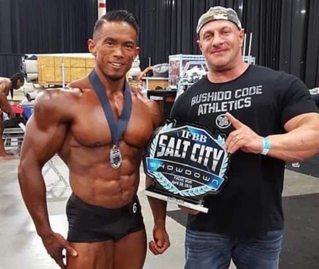 Dave Kalick, grande treinador do fisiculturismo, morre prematuramente