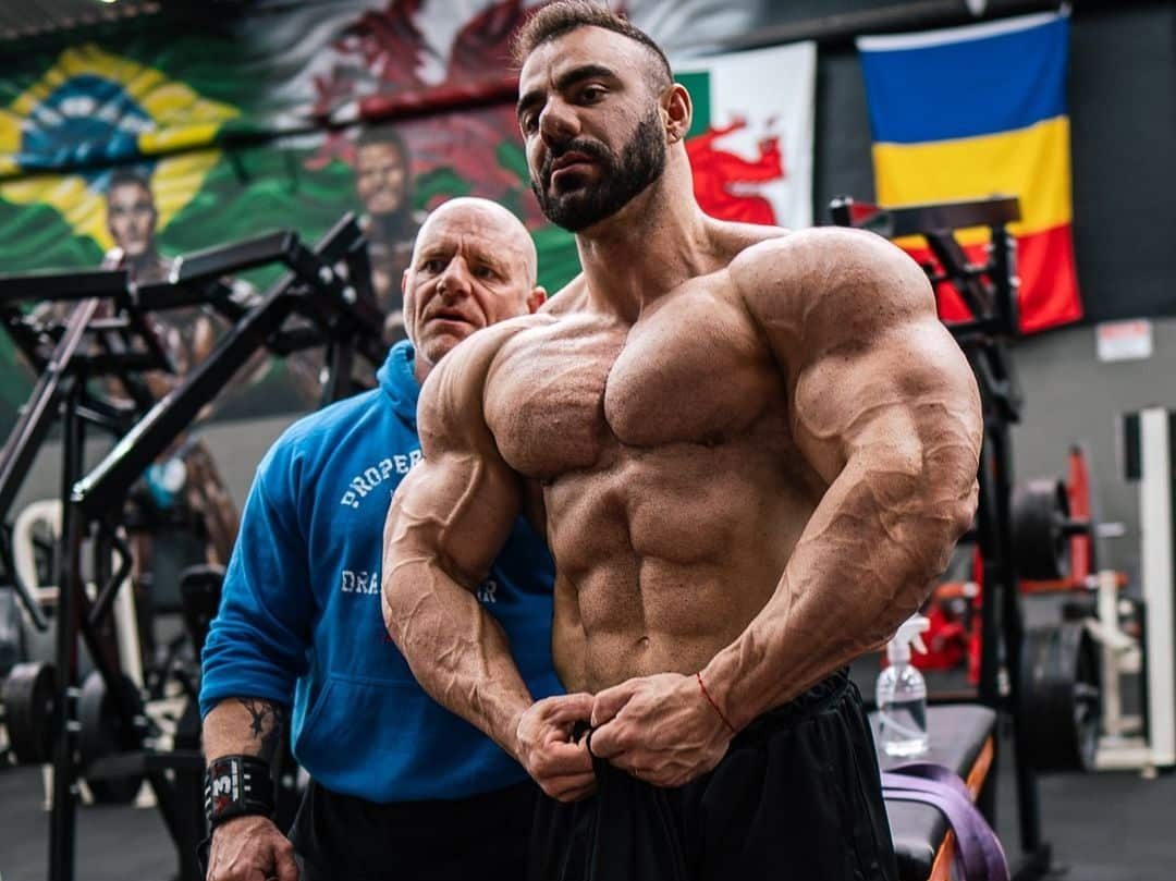 TRETA! Rafael Brandão revela desavença com rival direto do Arnold Ohio