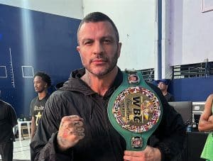 Kleber Bambam manda recado INTIMIDADOR para Popó antes de luta