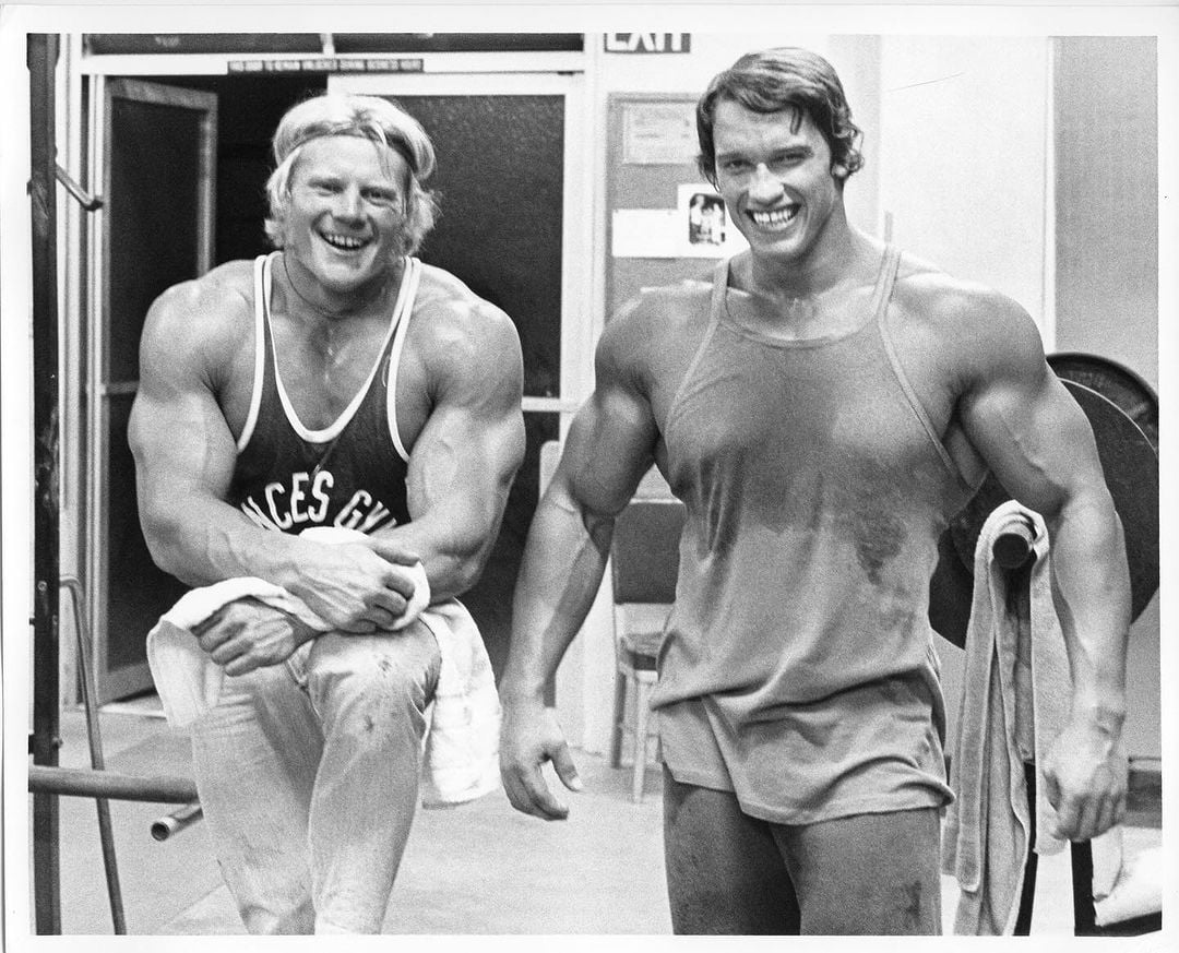 Melhor creatina do mundo é revelada por Schwarzenegger: “Vocês estão tomando a errada”