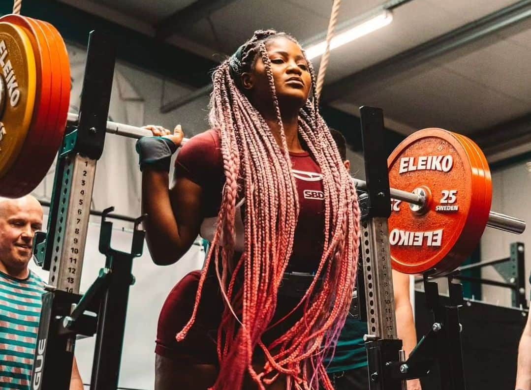 Powerlifting: Mulher mais forte do mundo quebra recorde no mundial de 2024