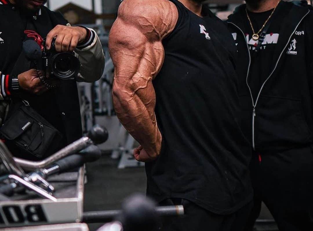 O físico MONSTRUOSO de Marcello Horse que surpreende até mesmo o Mr. Olympia
