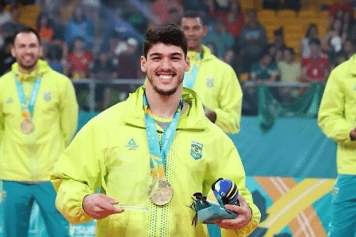 Henrique Honorato tem futuro definido ao final da Superliga 2024