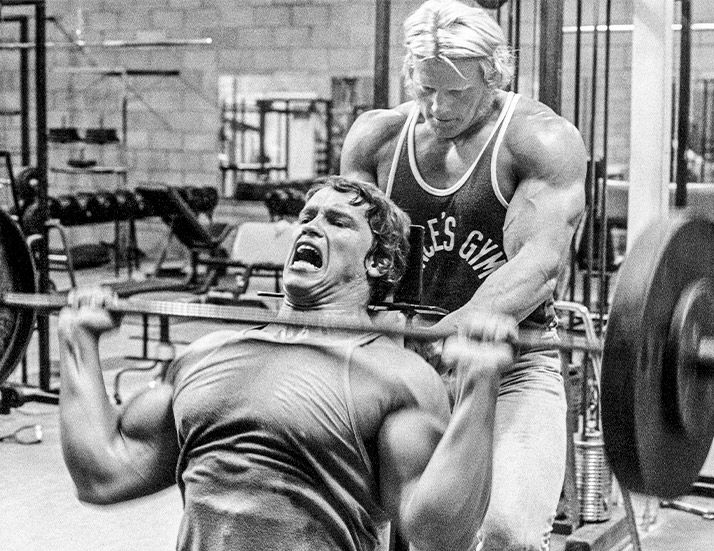 Tudo que você não deve fazer na academia segundo Arnold Schwarzenegger
