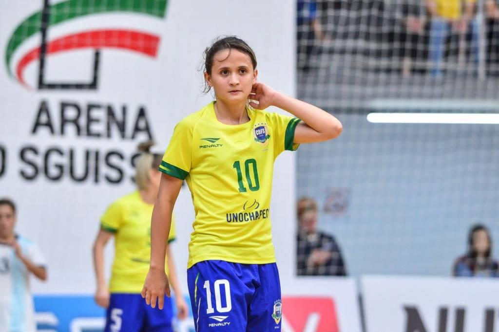 Amandinha (2025): times, títulos e prêmios da melhor do mundo do futsal