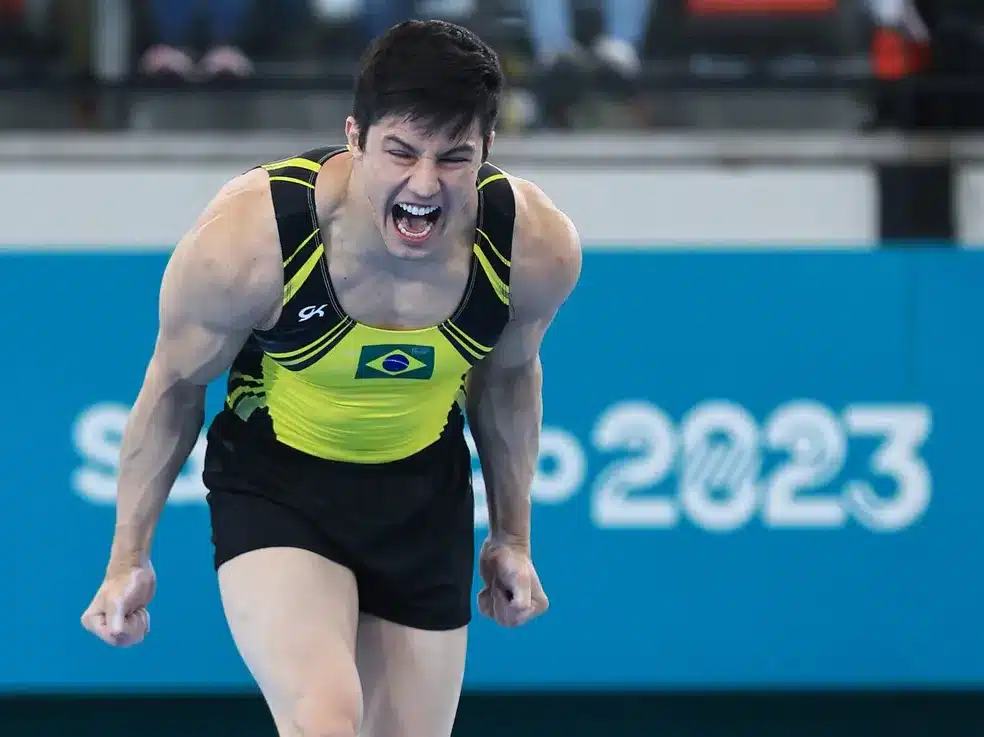 Arthur Nory dá passo importante rumo às Olimpíadas de Paris