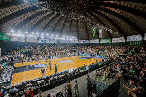 Bauru Basket toma atitude severa contra torcida organizada após caos com Franca no NBB