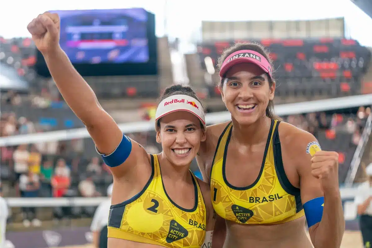 VAGA OLÍMPICA! Brasil se garante no vôlei de praia e vai buscar ouro que não vem há 28 anos