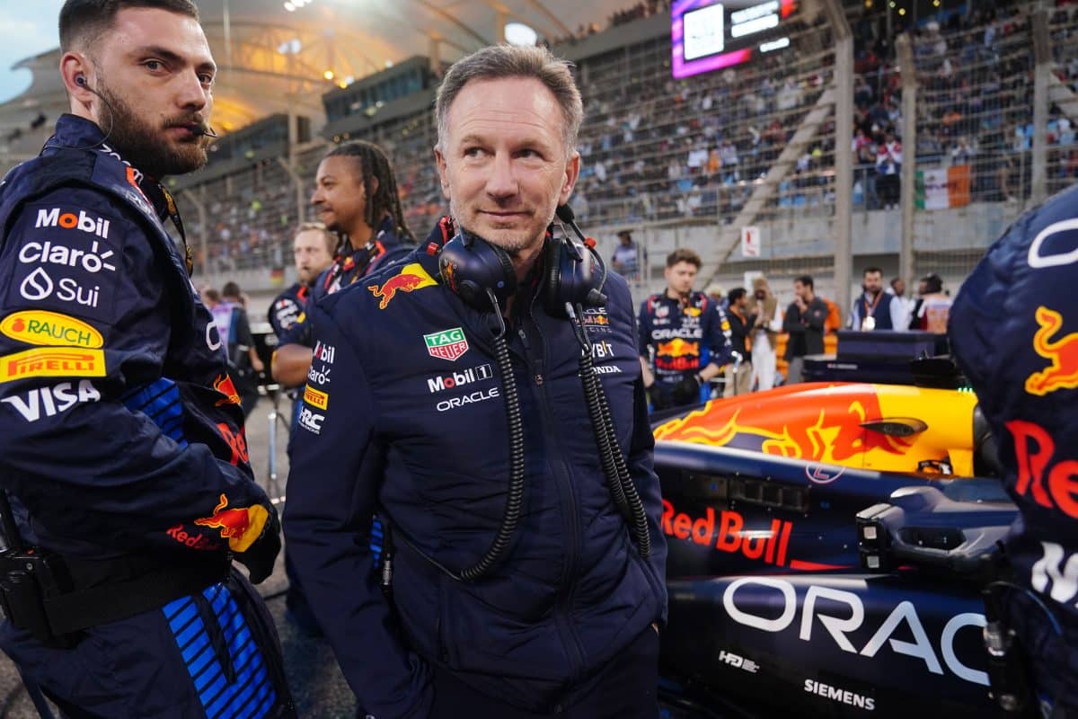 Red Bull já tem nome favorito para substituir Sérgio Pérez na Fórmula 1 2025