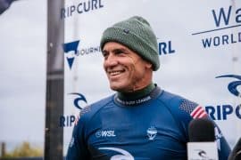 WSL bate o martelo e confirma retorno de Kelly Slater na próxima etapa do circuito mundial