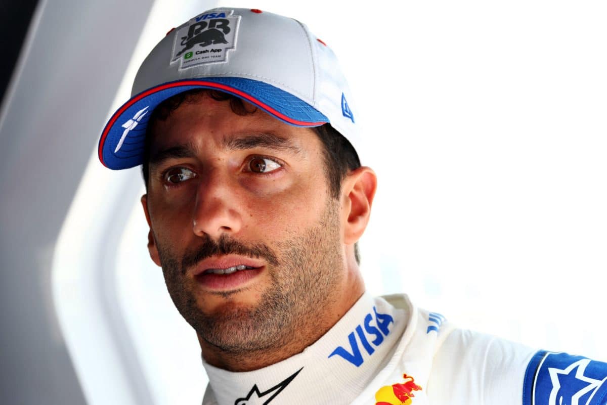 Daniel Ricciardo dispara contra atitude polêmica de Tsunoda após GP do Bahrein 2024