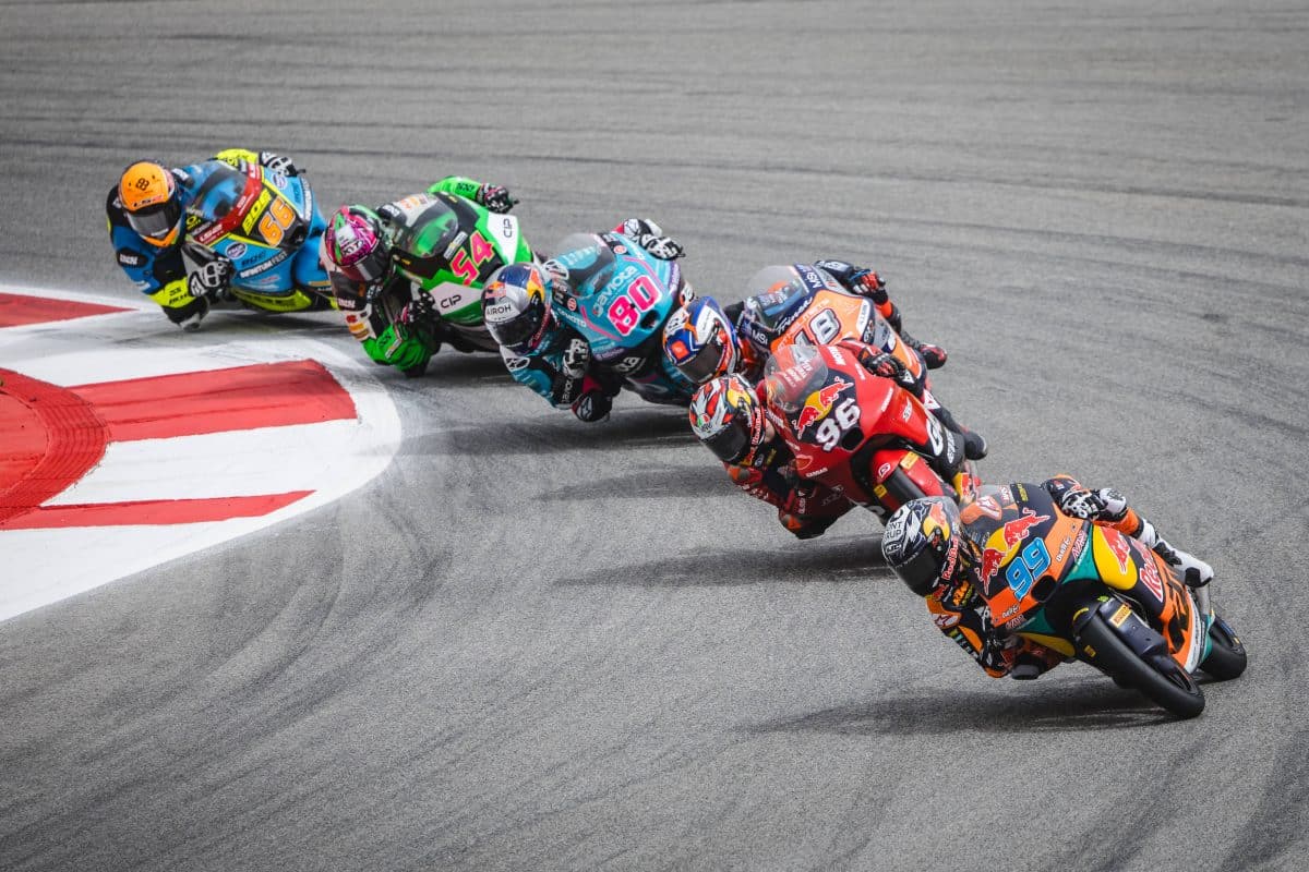 Fórmula 1 compra MotoGP por valor ASTRONÔMICO