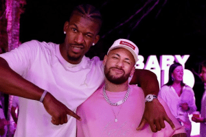 Neymar humilha profissional do poker com uma das mãos mais SURREAIS da história