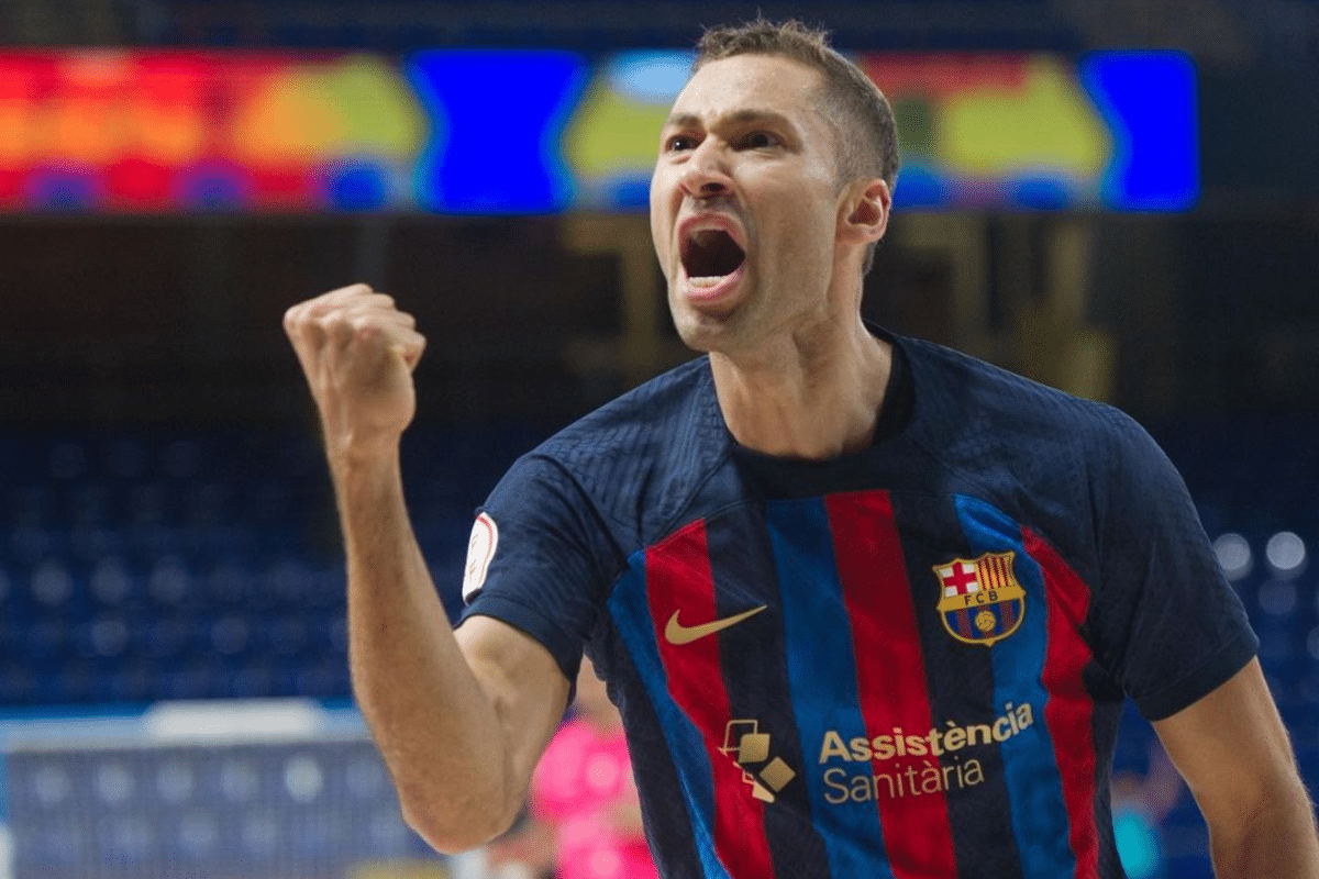 Herdeiro de Messi e Ronaldinho, Pito revela sonho realizado no Barcelona