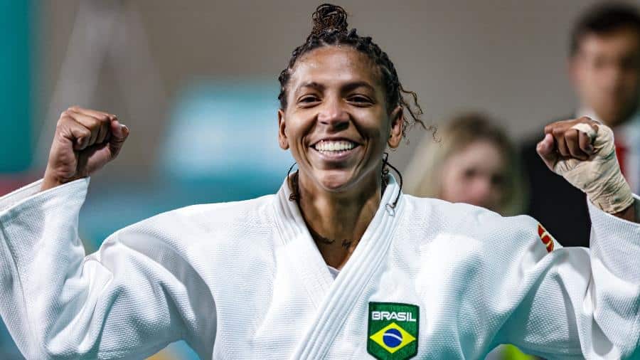 Campeã olímpica, Rafaela Silva atinge feito absurdo no Grand Slam de Tbilisi