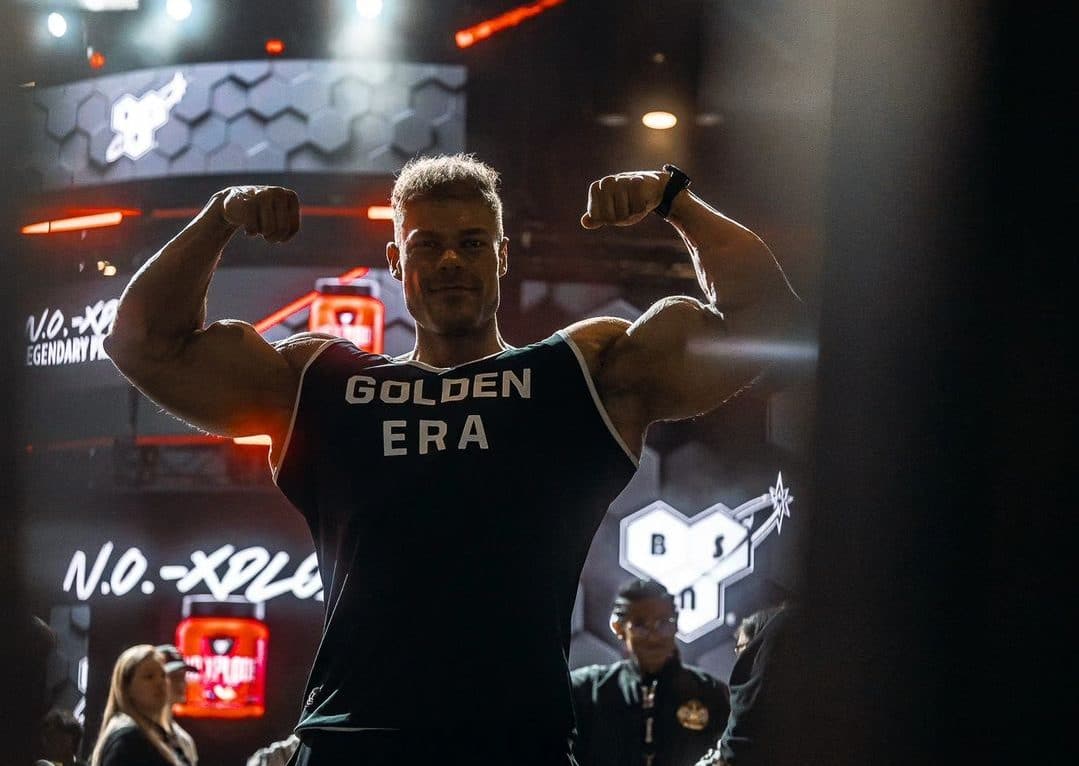 Chris Bumstead tem conversa sincera com vencedor do Arnold Classic Ohio e expõe: "Faça isso para ser campeão do Olympia"